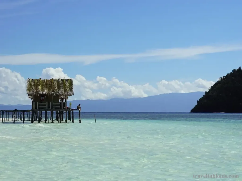 Discover the Hidden Gem of Raja Ampat: A Comprehensive Travel Guide