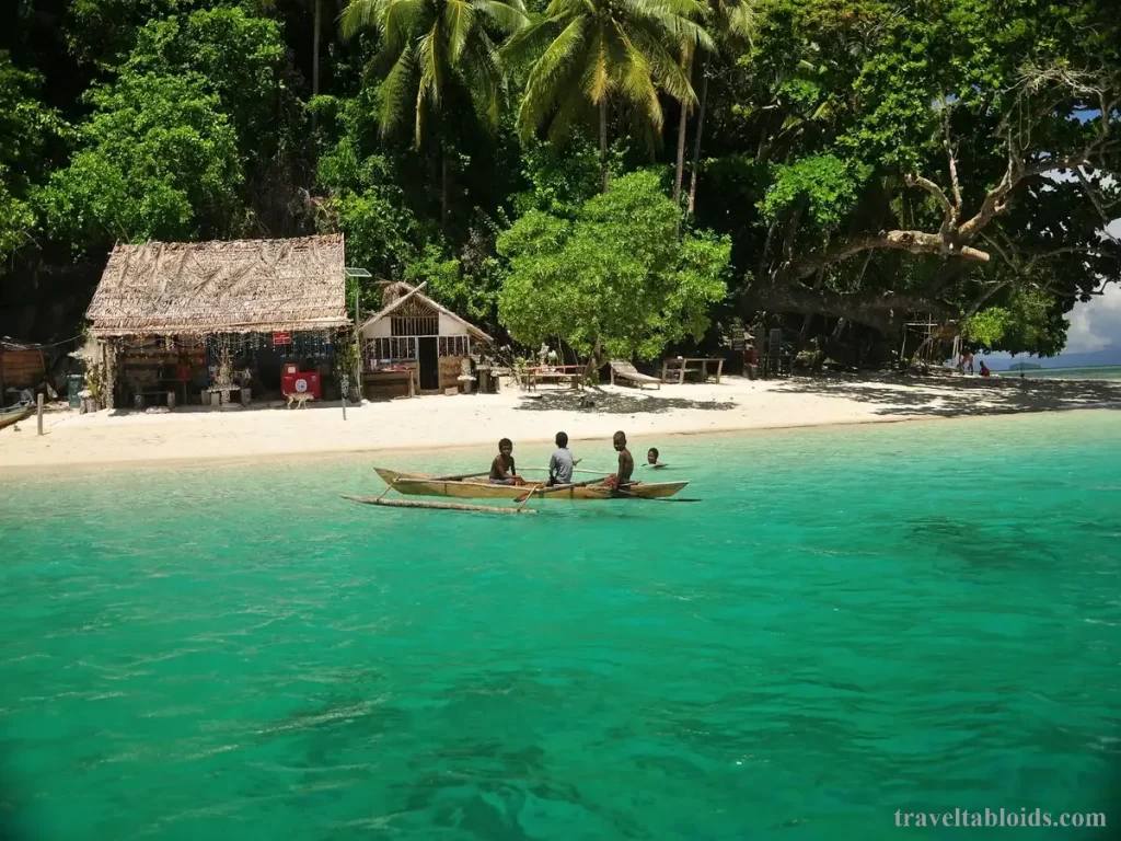 Discover the Hidden Gem of Raja Ampat: A Comprehensive Travel Guide