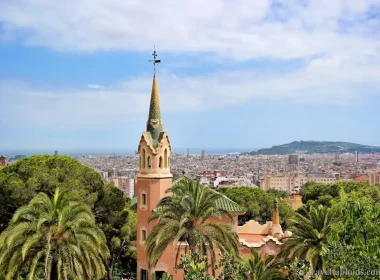 20 Unmissable Tourist Attractions in Barcelona: Your Ultimate Guide to Must-See Sights