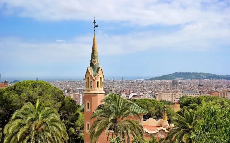 20 Unmissable Tourist Attractions in Barcelona: Your Ultimate Guide to Must-See Sights