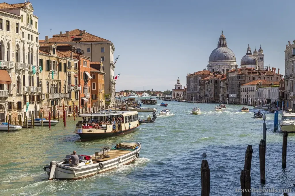 Discover the Best Venice Attractions: 20 Top Tourist Spots You Can’t Miss