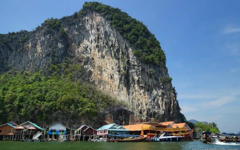 Discovering Phang Nga Bay: A Natural Jewel of Thailand