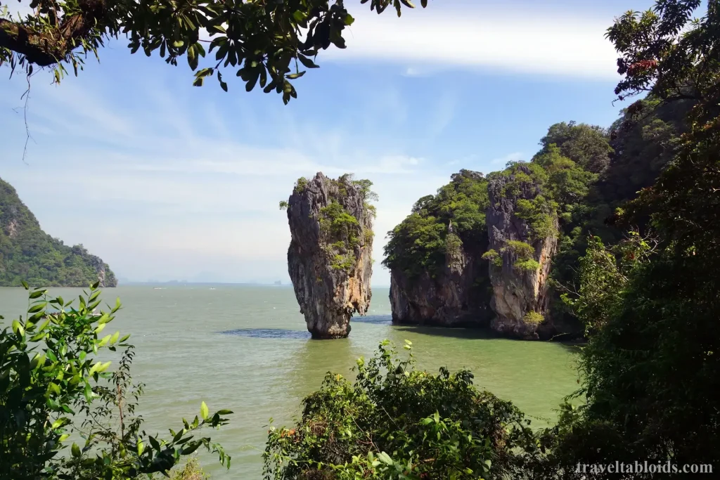 Discovering Phang Nga Bay: A Natural Jewel of Thailand